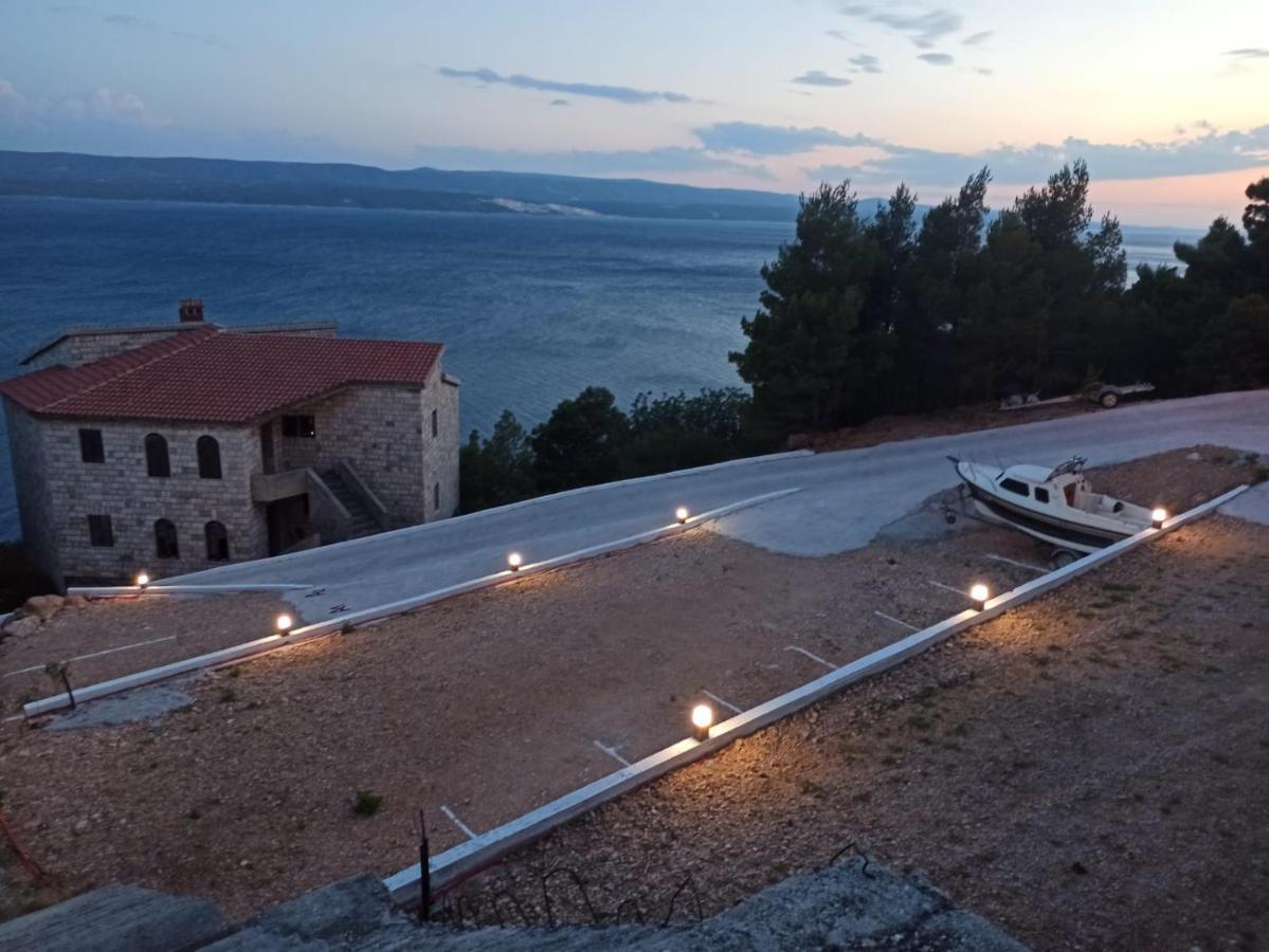 Luxury Apartments Villa Ruzmarina With New Heated Infinity Pool And Lounge Area Marusici  Extérieur photo